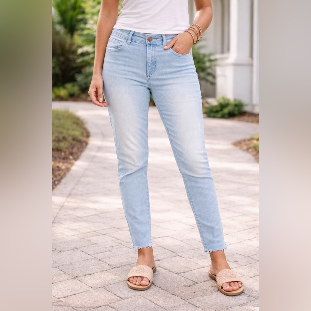 Democracy Light Wash Skinny Jeans